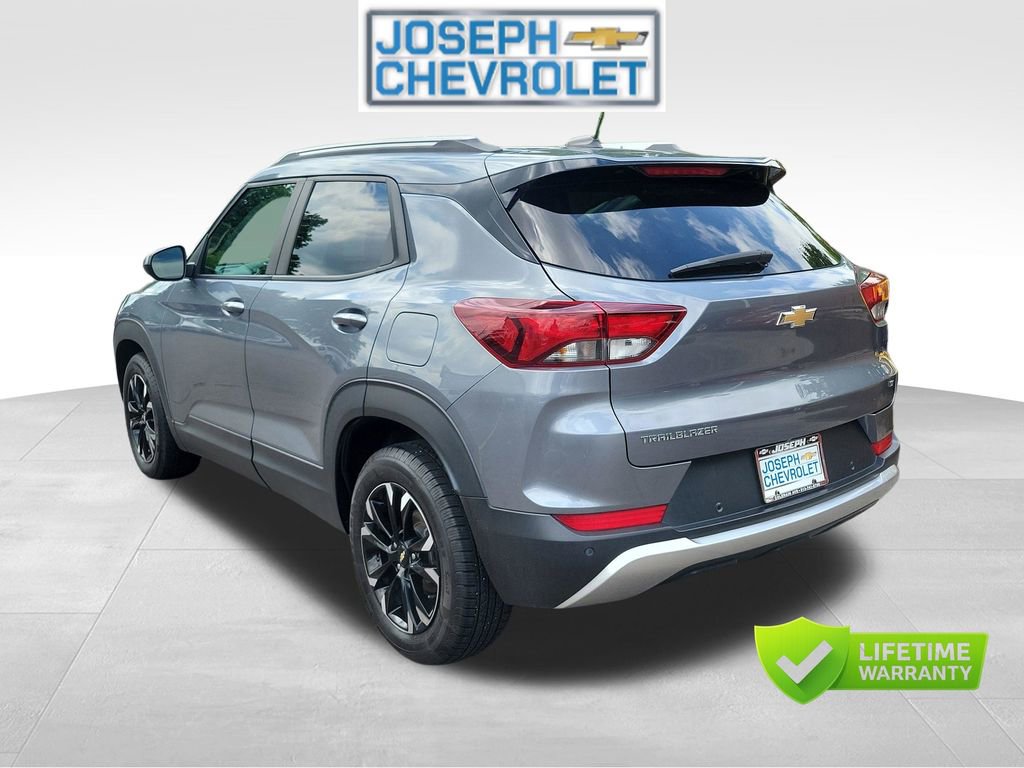Used 2022 Chevrolet TrailBlazer LT w/ Convenience Package FWD video 3