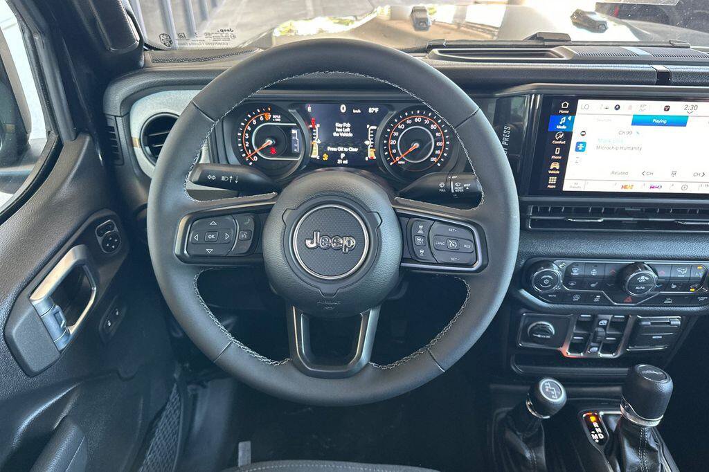 New 2026 Jeep Gladiator Sport AWD/4WD image 14
