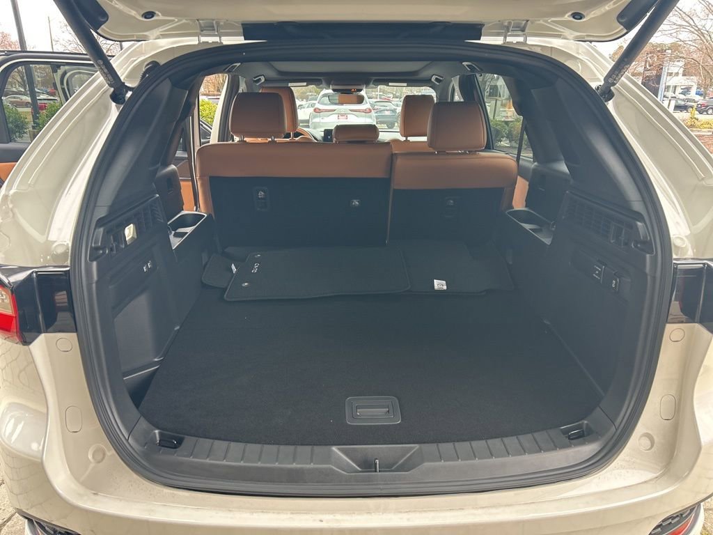 New 2025 MAZDA CX-70 3.3 Turbo S w/ Premium Plus image 19