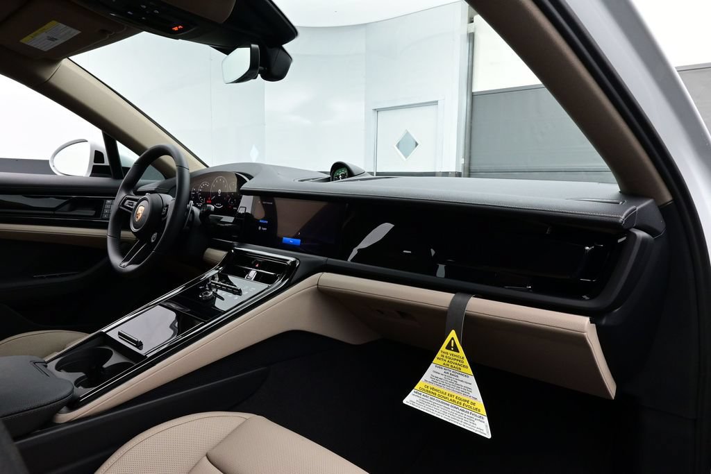 New 2026 Porsche Panamera 4 AWD/4WD image 19