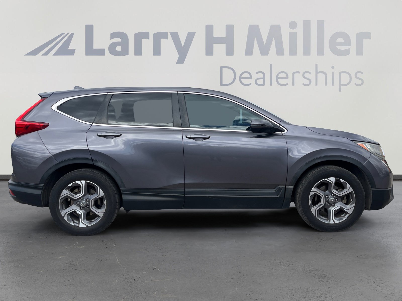 Used 2018 Honda CR-V EX image 6