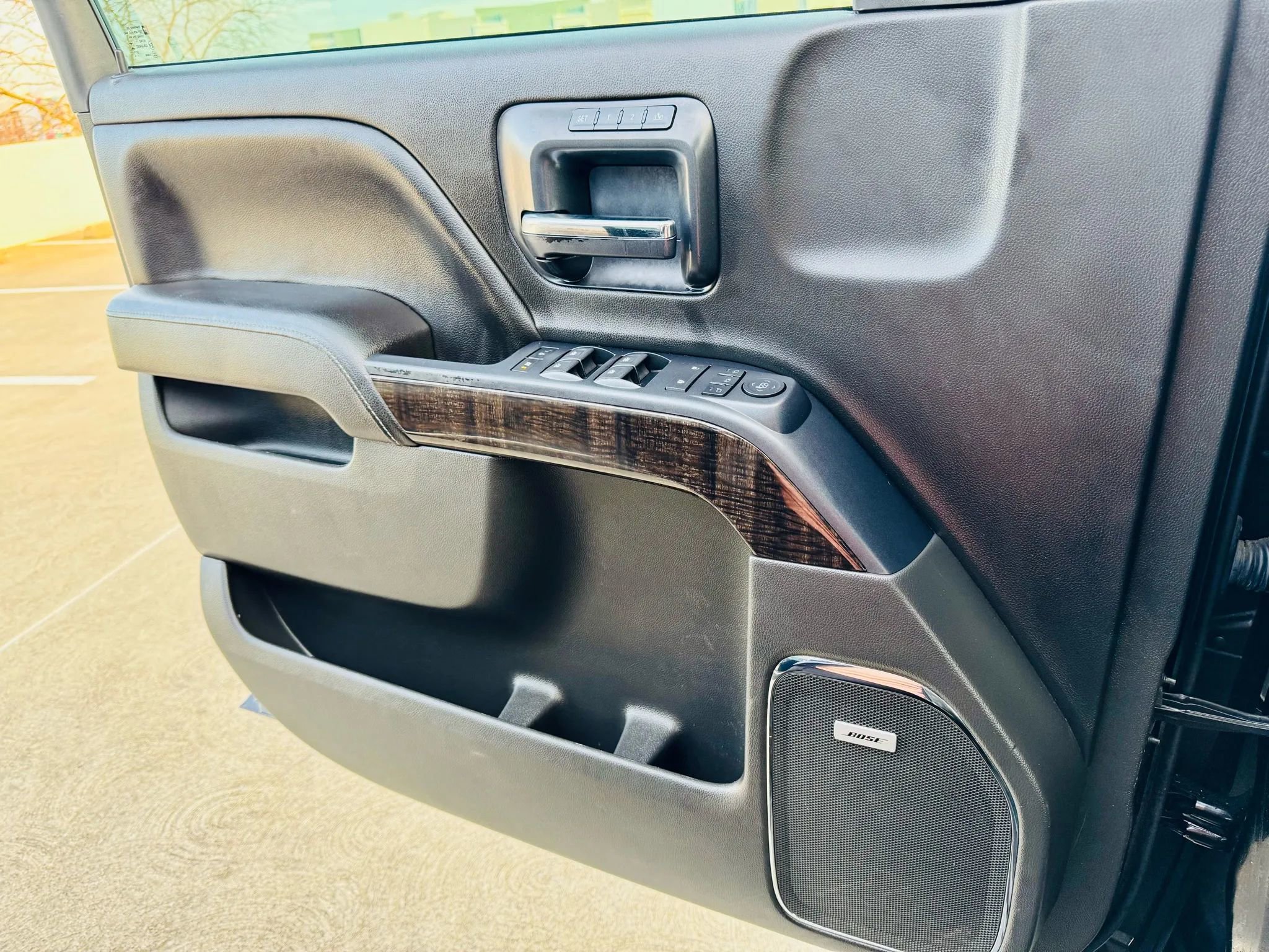 Used 2014 GMC Sierra 1500 Denali image 24