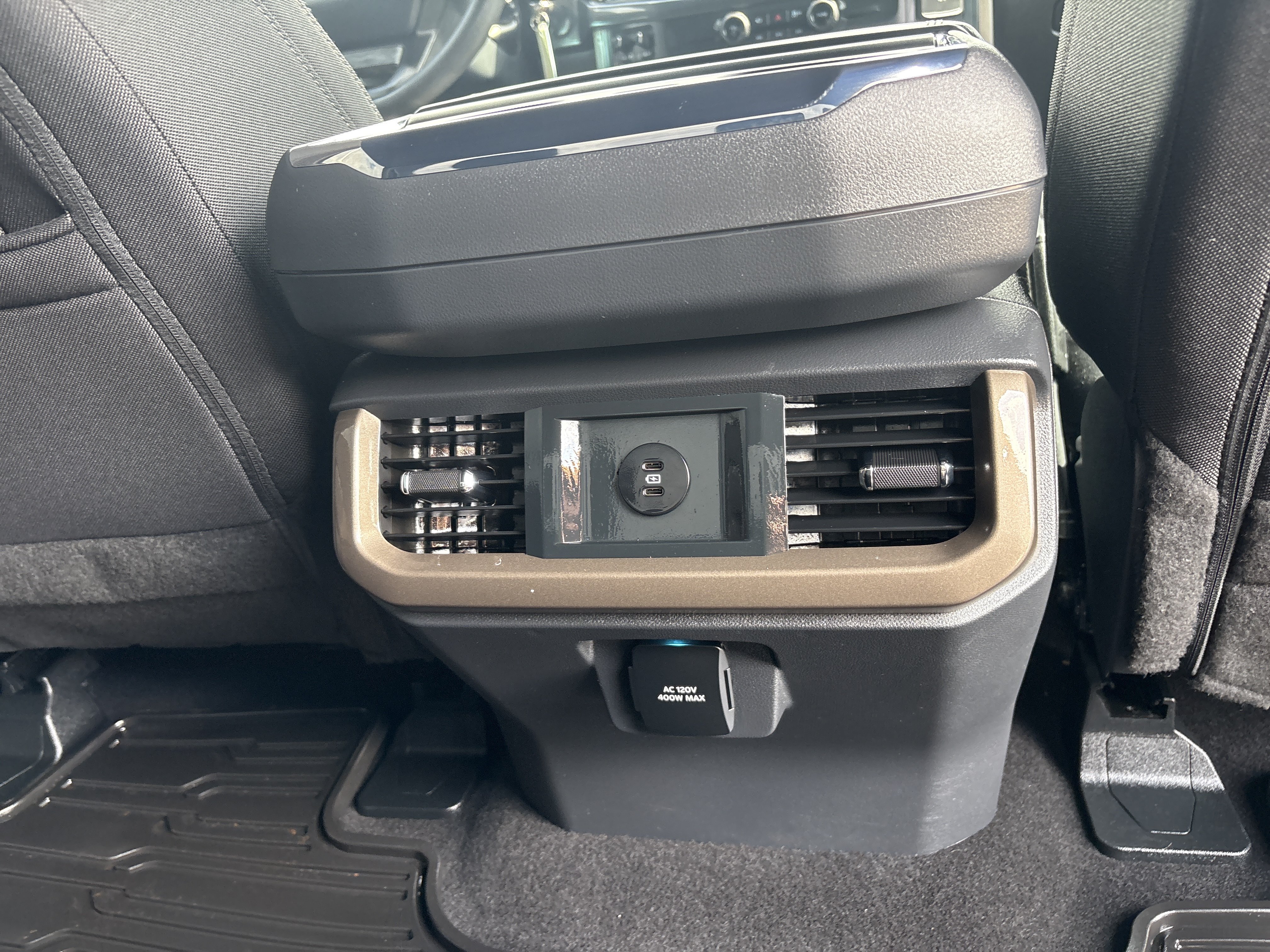 Used 2025 Ford F150 STX w/ Equipment Group 201A FX4 AWD/4WD image 8