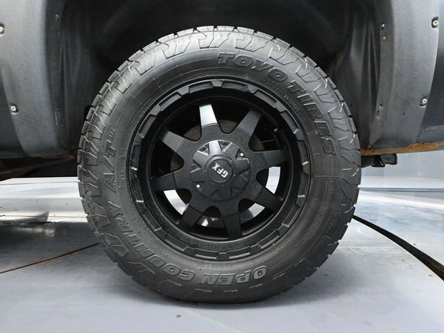 Used 2010 Chevrolet Silverado 1500 LTZ image 13