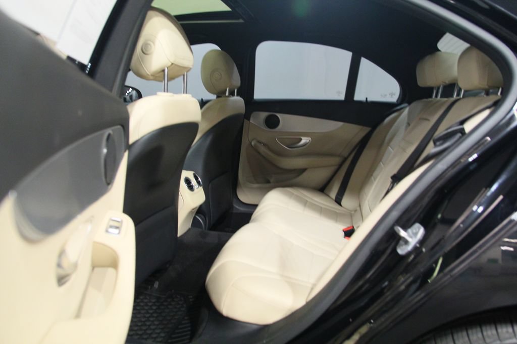 Certified 2019 Mercedes-Benz C 300 4MATIC Sedan image 27