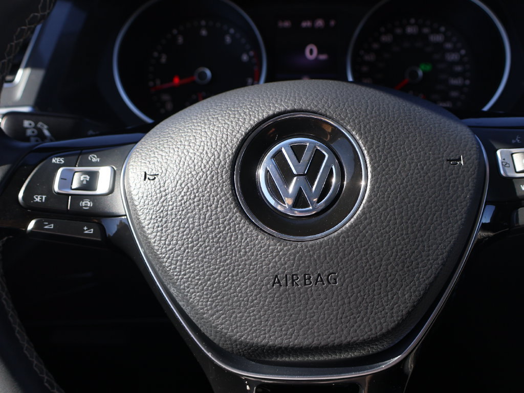 Used 2021 Volkswagen Tiguan SE w/ Panoramic Sunroof Package AWD/4WD image 20