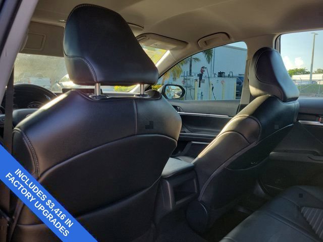 Used 2023 Toyota Camry SE FWD image 13