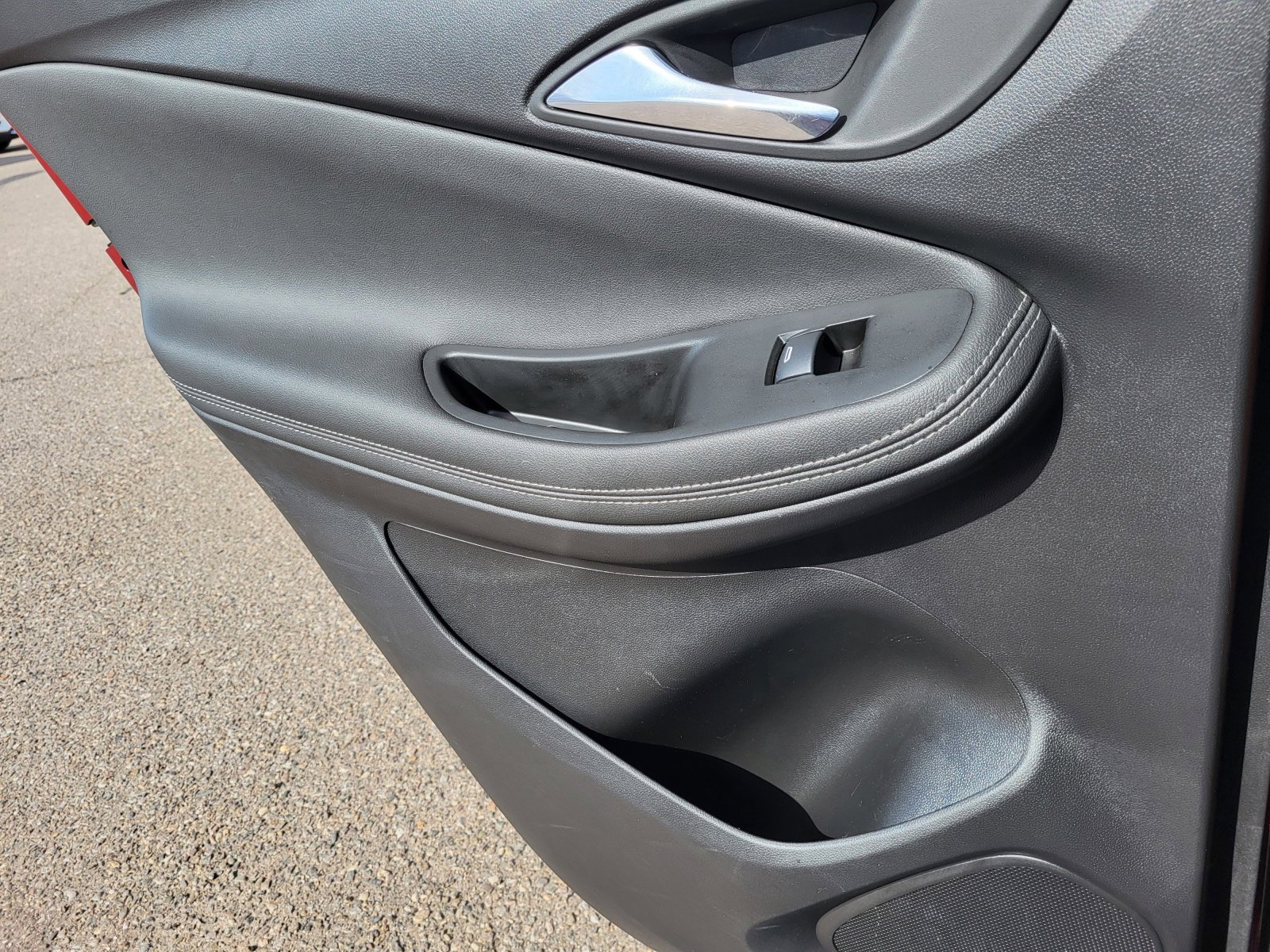 Used 2023 Buick Encore GX Select image 19