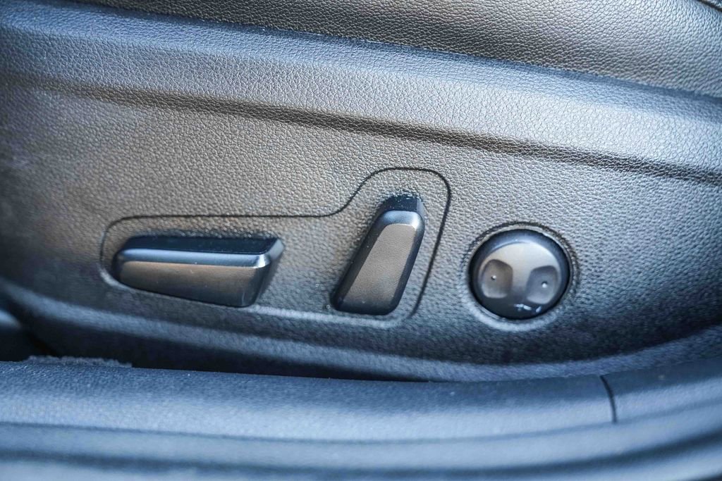 Used 2020 Kia Optima S image 24