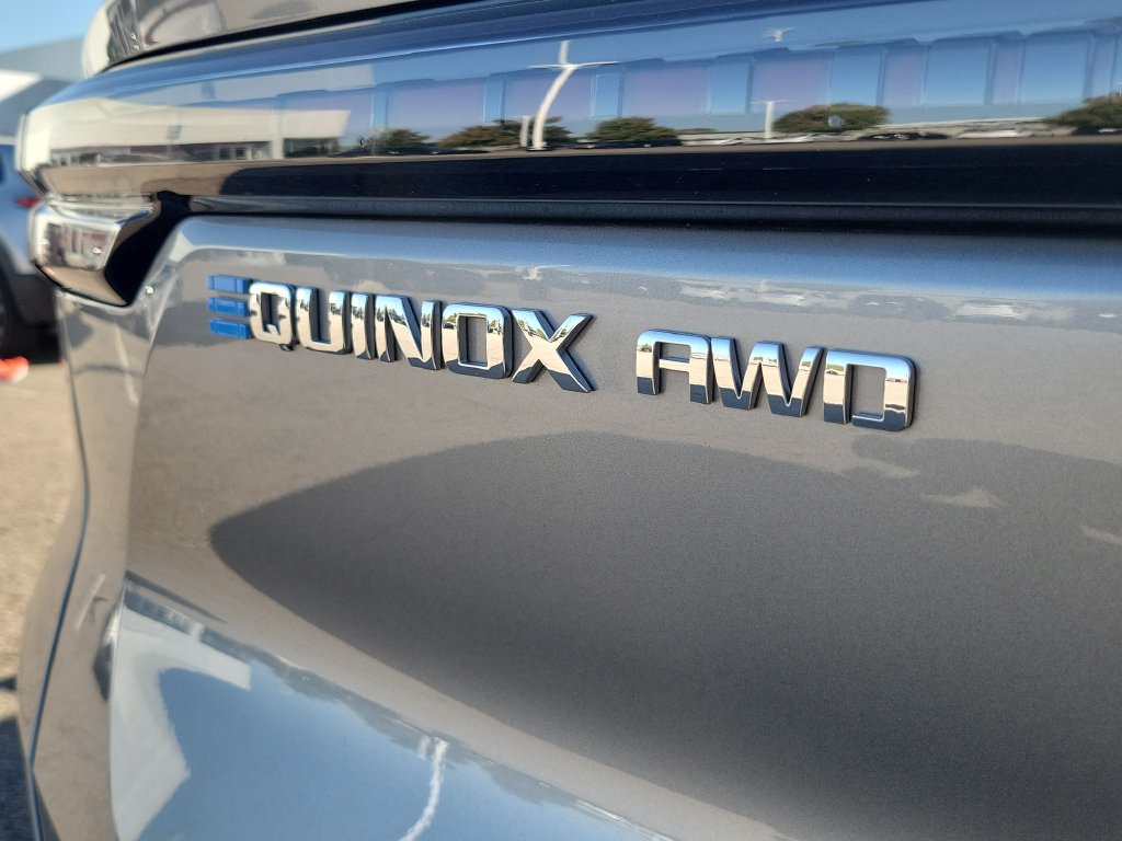 Certified 2025 Chevrolet Equinox EV LT AWD/4WD image 35