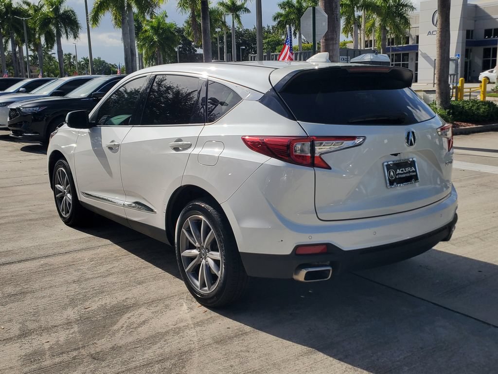 Used 2023 Acura RDX w/ Technology Package FWD image 5