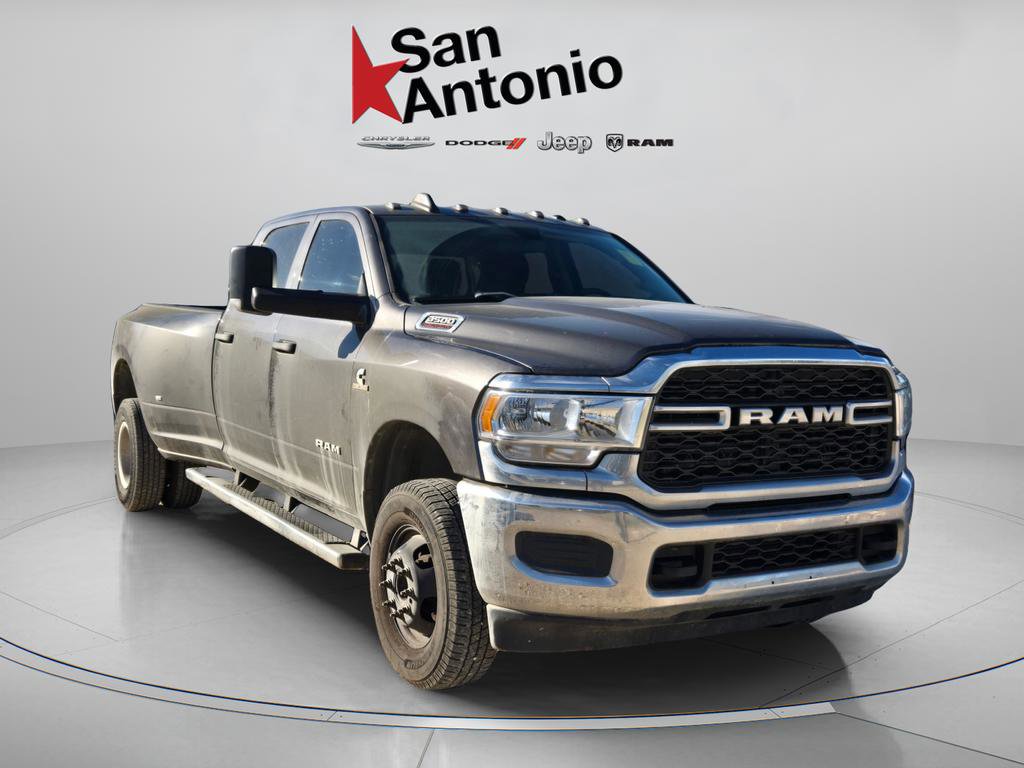 Used 2020 RAM 3500 Tradesman image 1