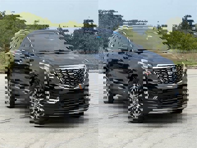 New 2025 Cadillac XT5 Premium Luxury