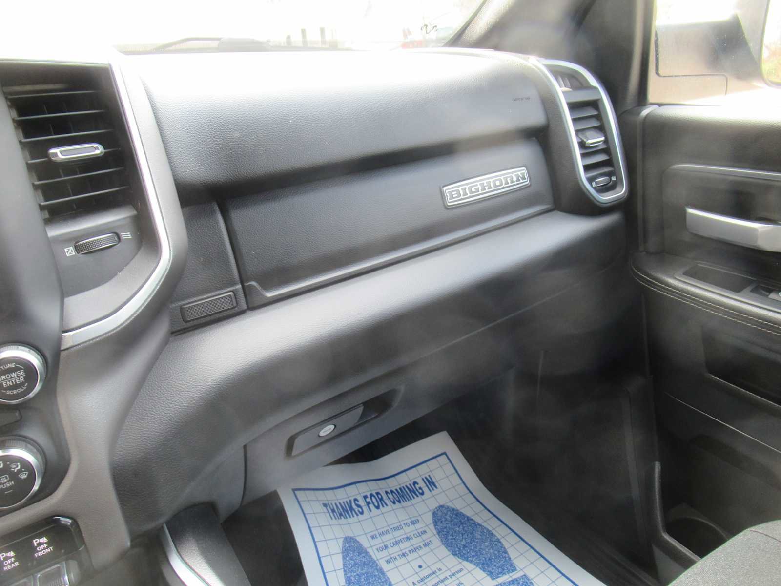 Used 2019 RAM 2500 Big Horn w/ Black Appearance Package image 39