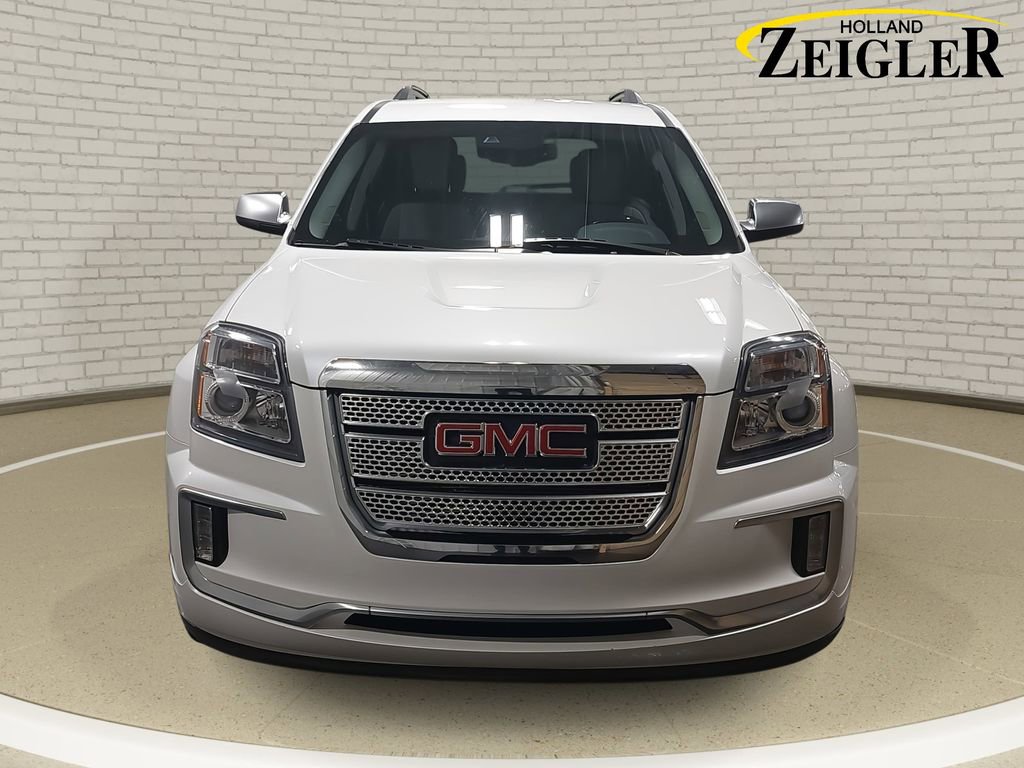Used 2016 GMC Terrain Denali image 2
