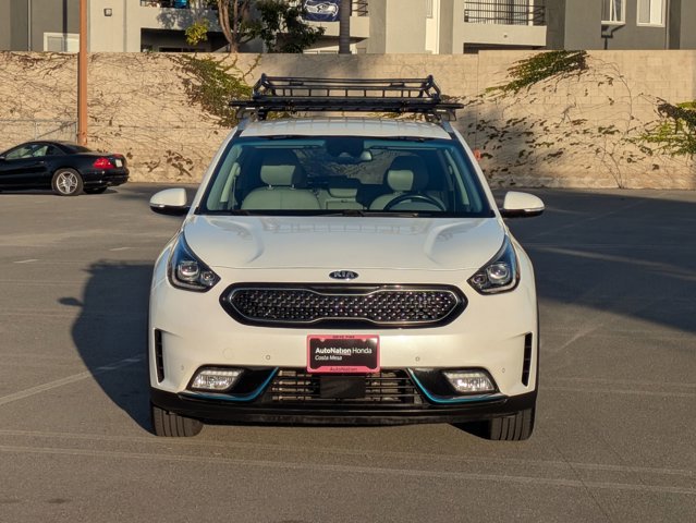Used 2018 Kia Niro EX Premium FWD image 2