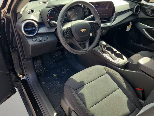 New 2026 Chevrolet Trax LS FWD image 18
