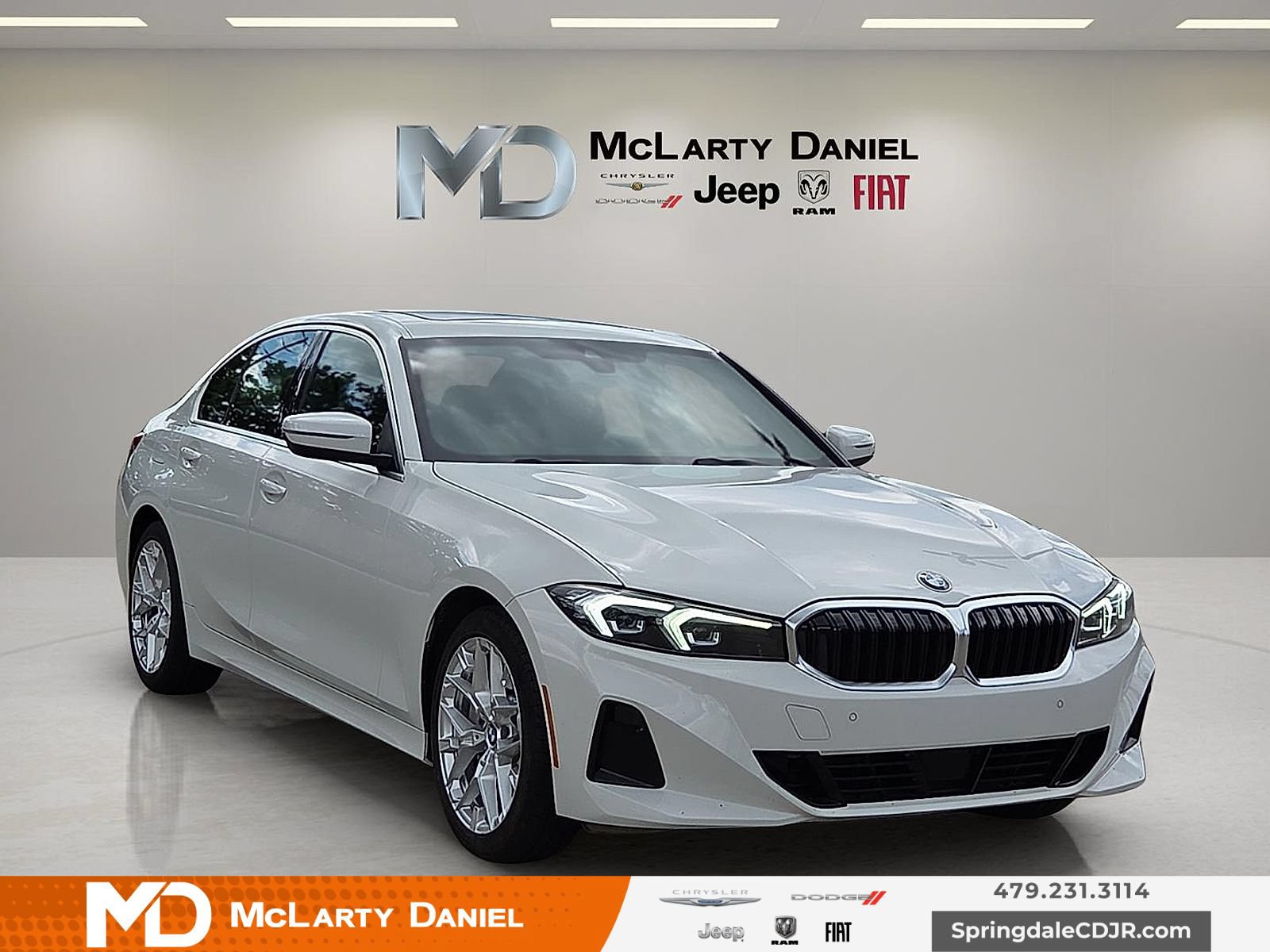 Used 2025 BMW 330i Sedan RWD image 1