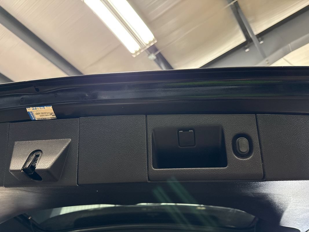 Used 2019 Chevrolet Tahoe Premier AWD/4WD image 97