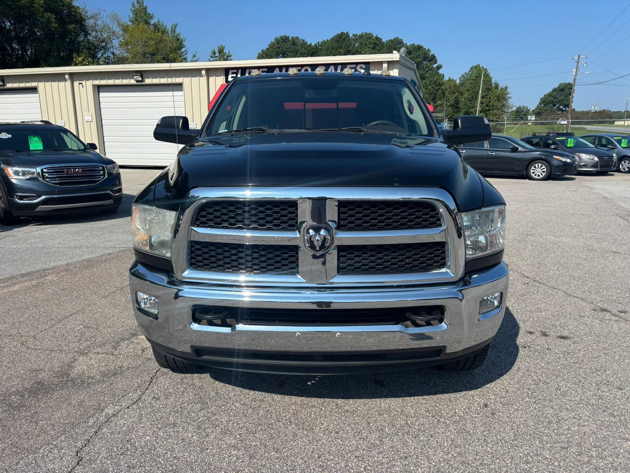 Used 2014 RAM 2500 SLT AWD/4WD image 4
