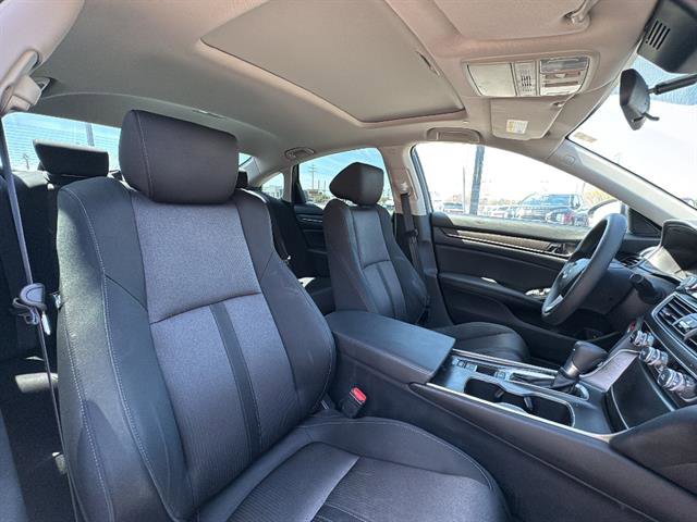 Used 2019 Honda Accord EX image 8