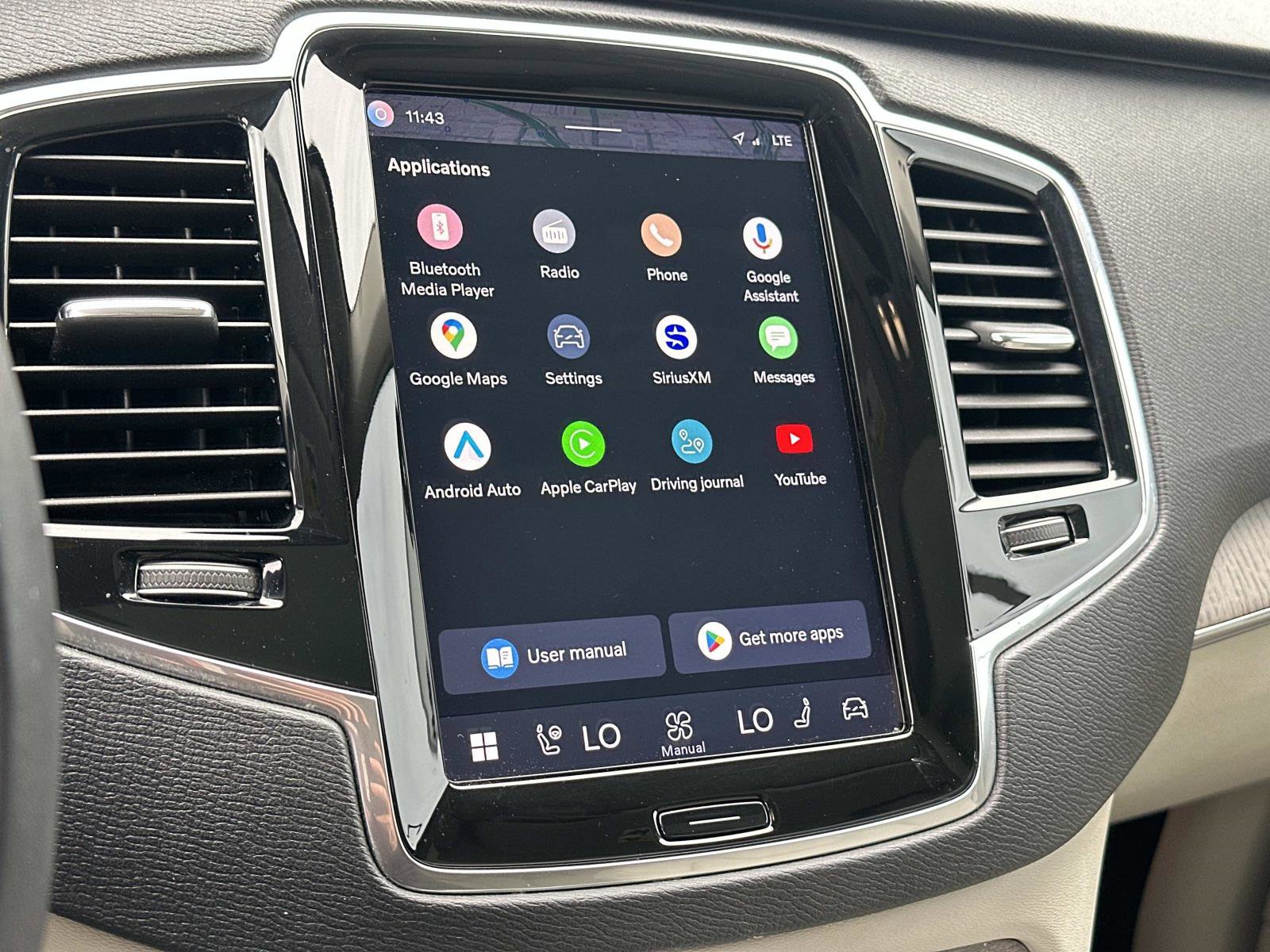 Certified 2023 Volvo XC90 B5 Plus image 11