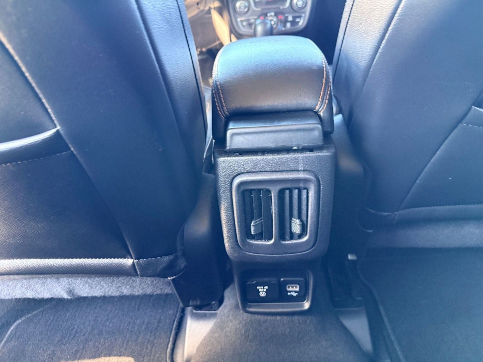 Used 2019 Jeep Compass Limited image 23