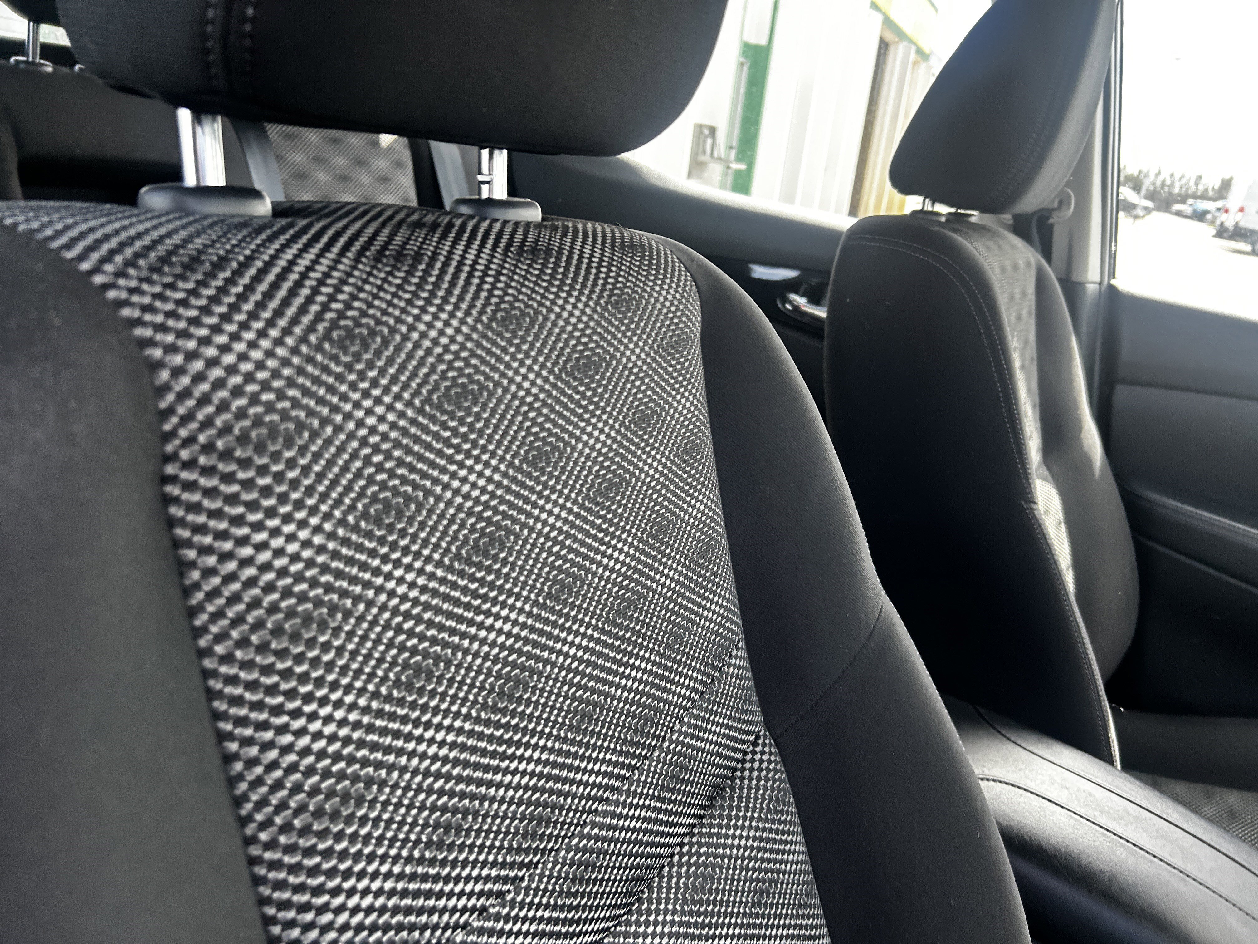 Used 2019 Nissan Rogue Sport SV w/ All-Weather Package image 14