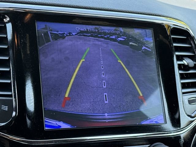 Used 2019 Jeep Grand Cherokee Limited RWD image 31