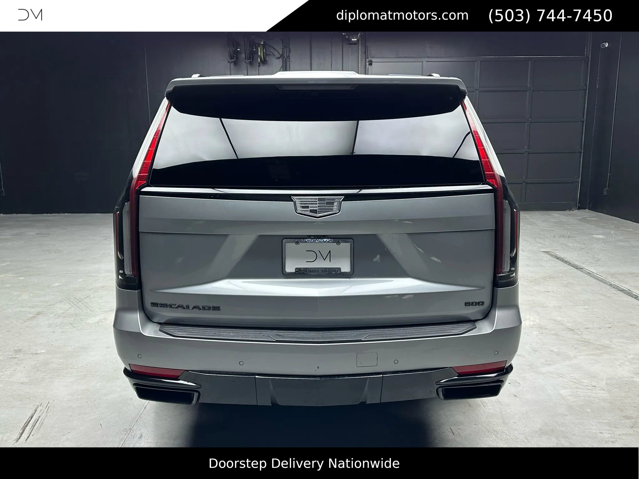 Used 2023 Cadillac Escalade ESV Sport Platinum w/ LPO, ONYX Package image 6