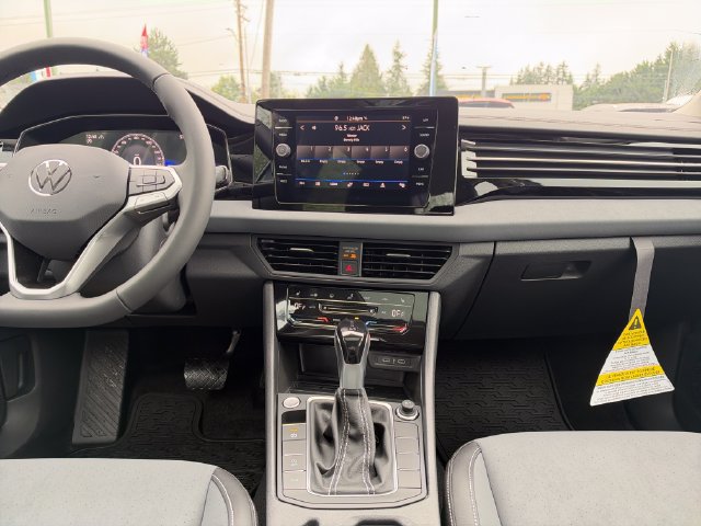 New 2027 Volkswagen Jetta SE FWD image 28