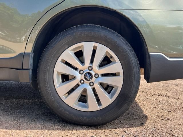 Used 2019 Subaru Outback 2.5i AWD/4WD image 13