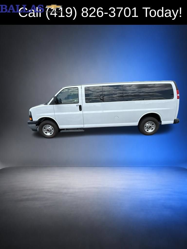 Used 2024 GMC Savana 3500 LT w/ LT Preferred Equipment Group RWD image 5