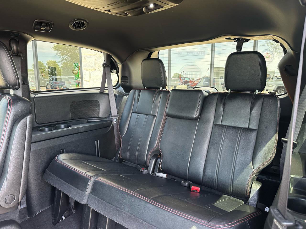 Used 2016 Dodge Grand Caravan R/T FWD image 15