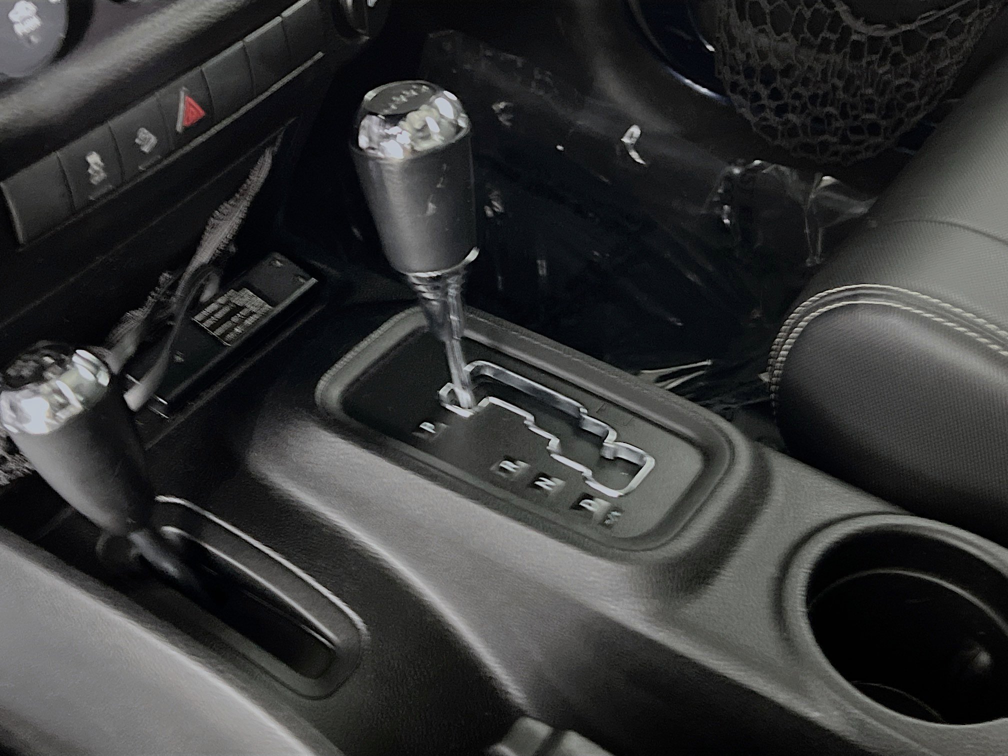 Used 2012 Jeep Wrangler Unlimited Freedom Edition image 24