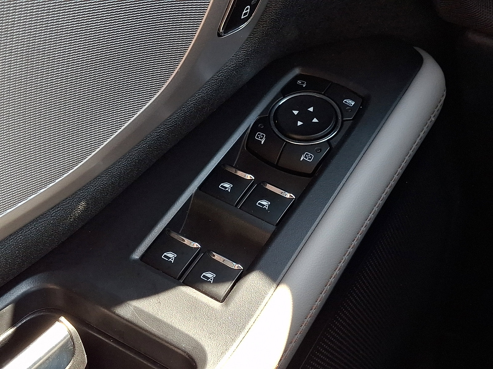 Certified 2025 Ford Expedition Max Active image 29