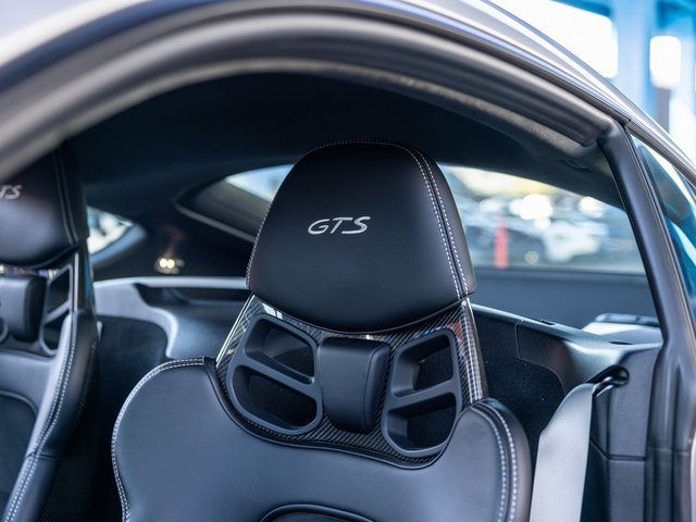 Used 2025 Porsche 718 Cayman GT4 image 44