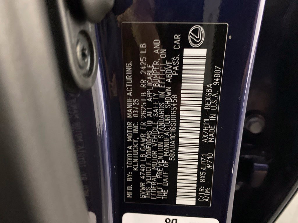 Certified 2025 Lexus ES 300h w/ Premium Package FWD image 37
