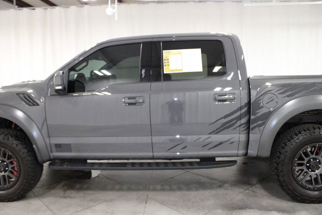 Used 2018 Ford F150 Raptor w/ Equipment Group 802A Luxury image 6