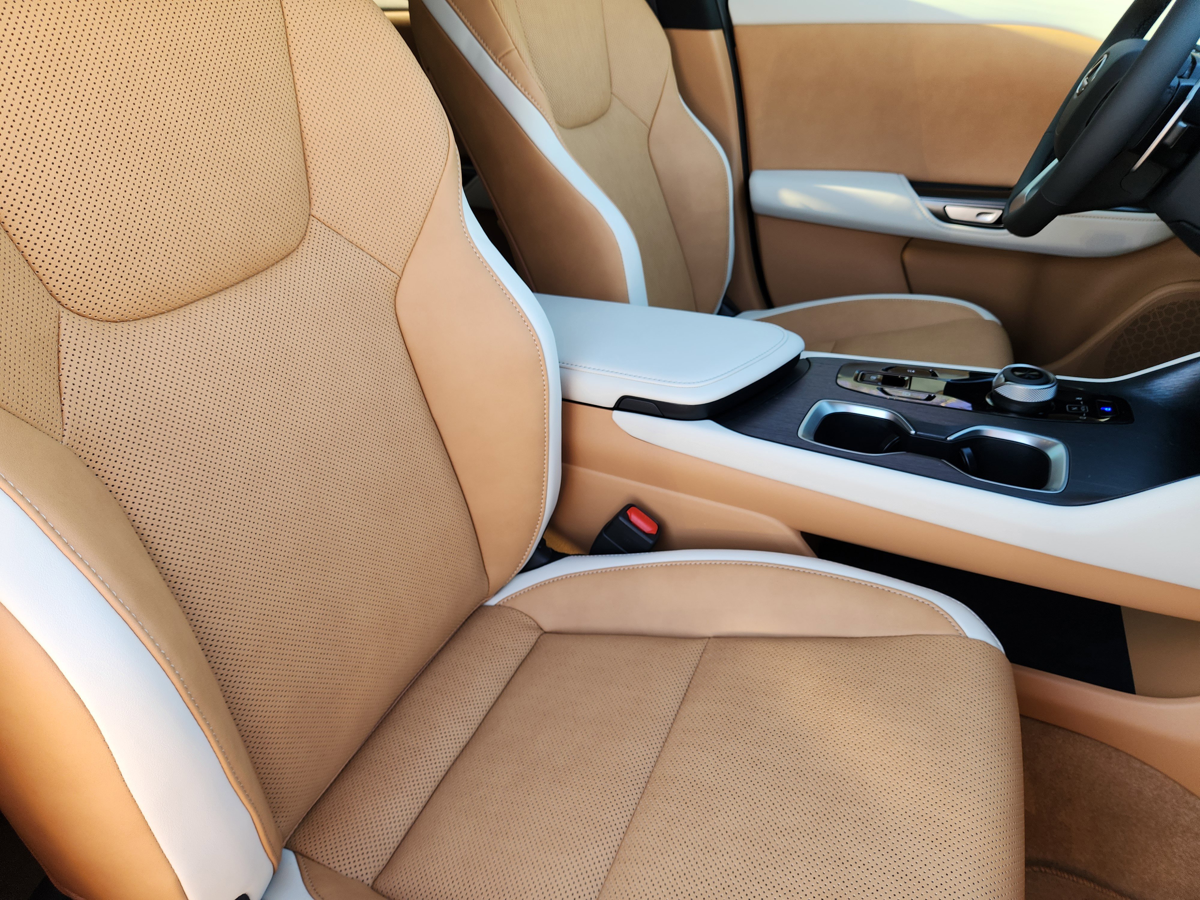 New 2026 Lexus RZ 350e 2WD image 9