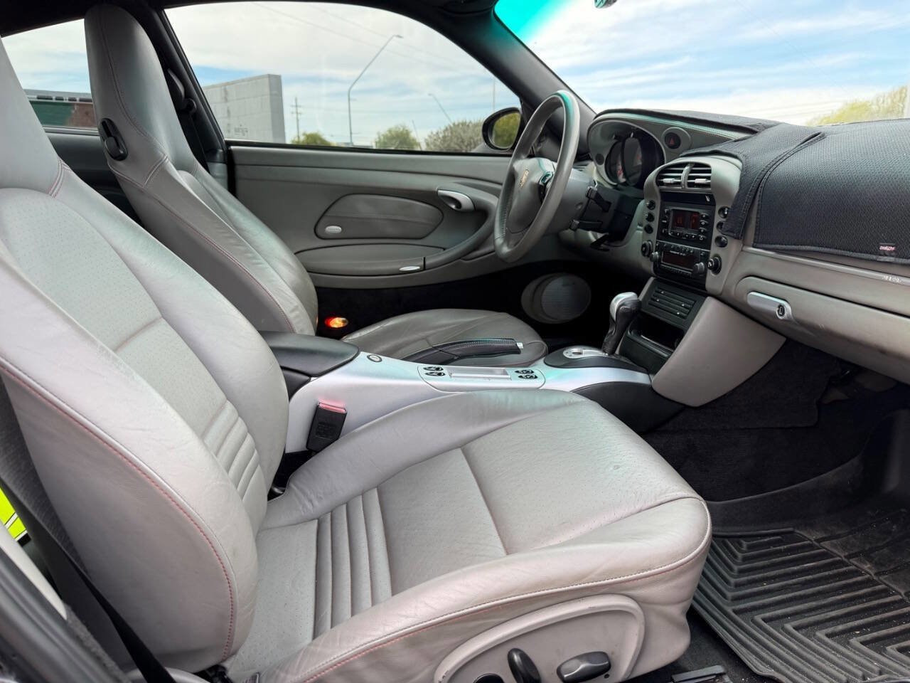 Used 2003 Porsche 911 Turbo image 7