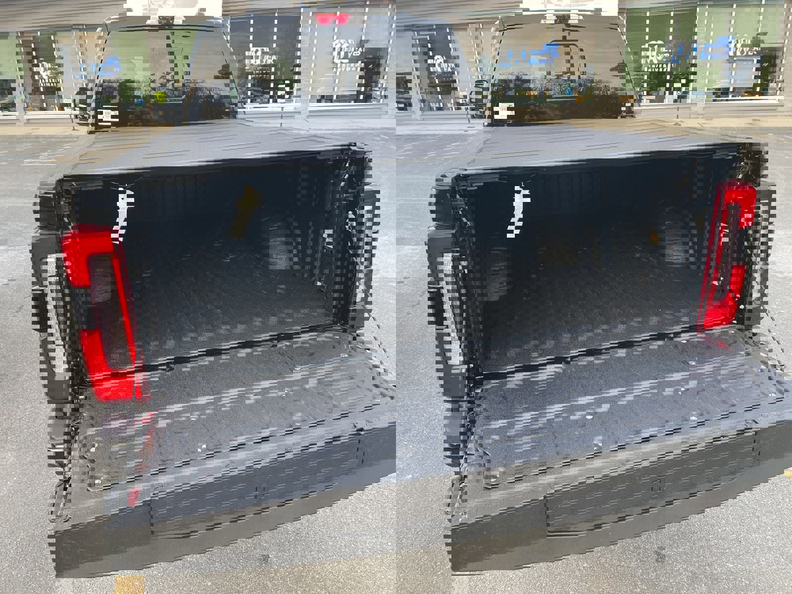 New 2026 Ford F350 Platinum w/ Platinum Plus Package image 11