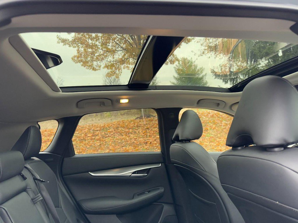 Used 2025 INFINITI QX50 Luxe image 11