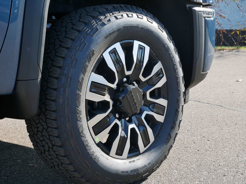 New 2026 GMC Sierra 3500 Denali Ultimate image 5