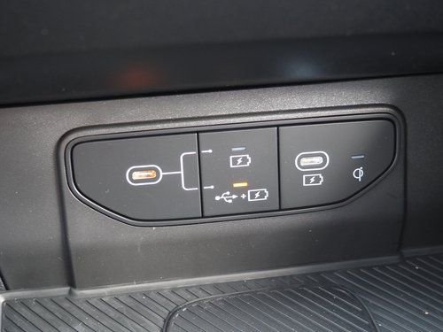 New 2026 Kia Sportage X-Line w/ X-Line Technology Package image 34