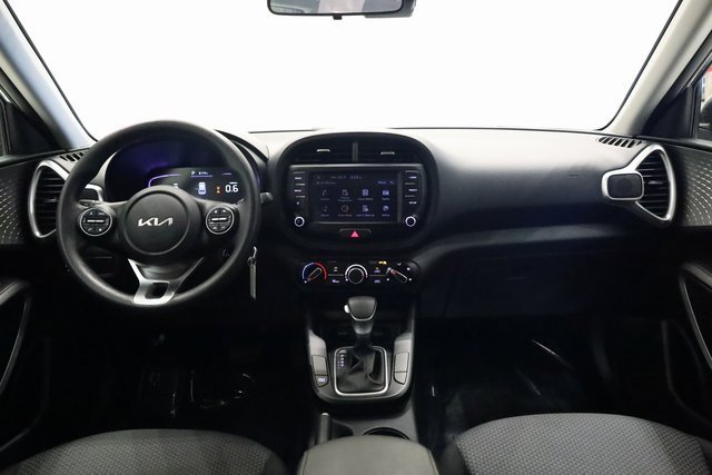 Used 2023 Kia Soul LX w/ Option Group 015 image 13