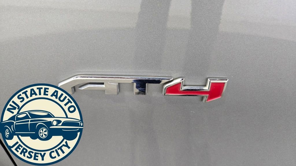 Used 2023 GMC Terrain AT4 image 24