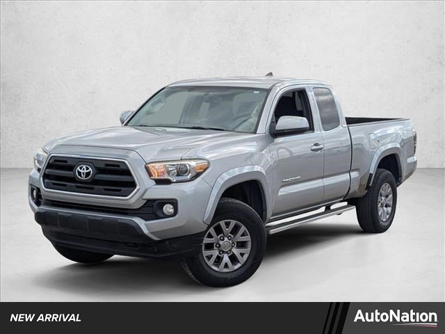 Used 2017 Toyota Tacoma SR5 image 1