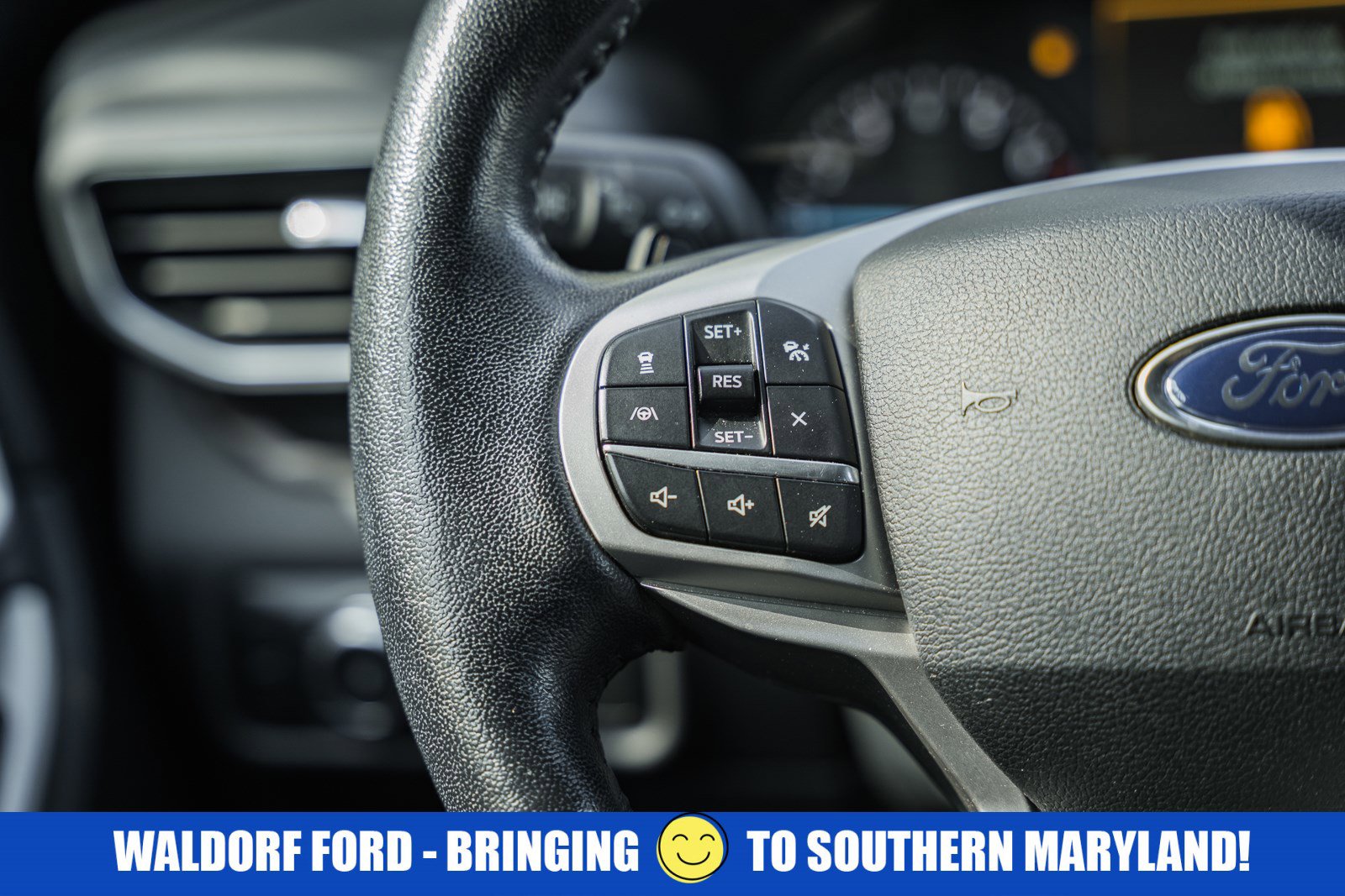 Used 2020 Ford Explorer Limited AWD/4WD image 34