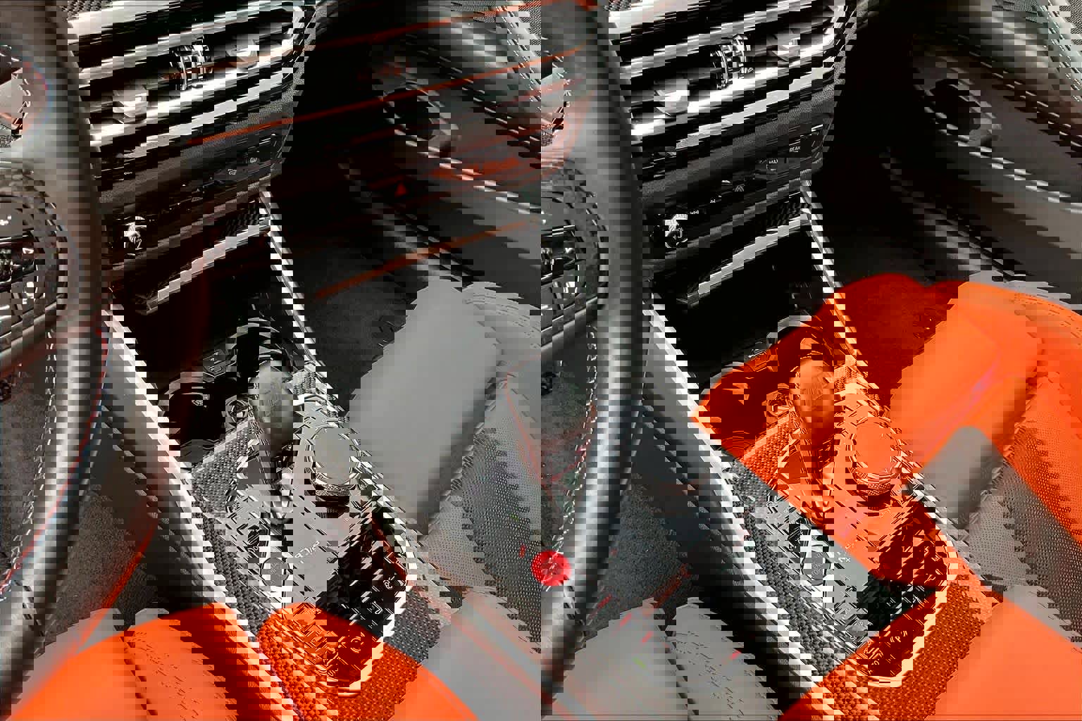 Used 2024 BMW M4 xDrive Competition w/ Executive Package image 16